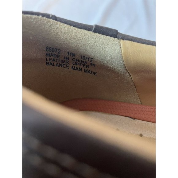 CLARKS Men's "Unstructured" Brown Leather Slip On Shoes Size 11N - Picture 6 of 6